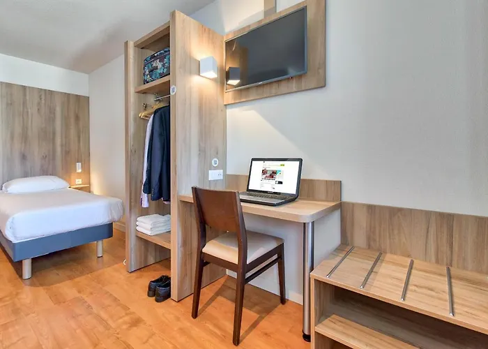 Hotel Arena