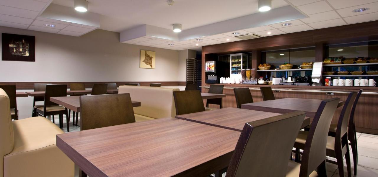 Arena Hotel