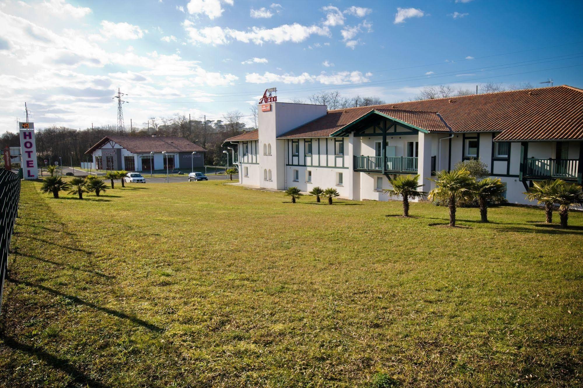 Hotel Arena