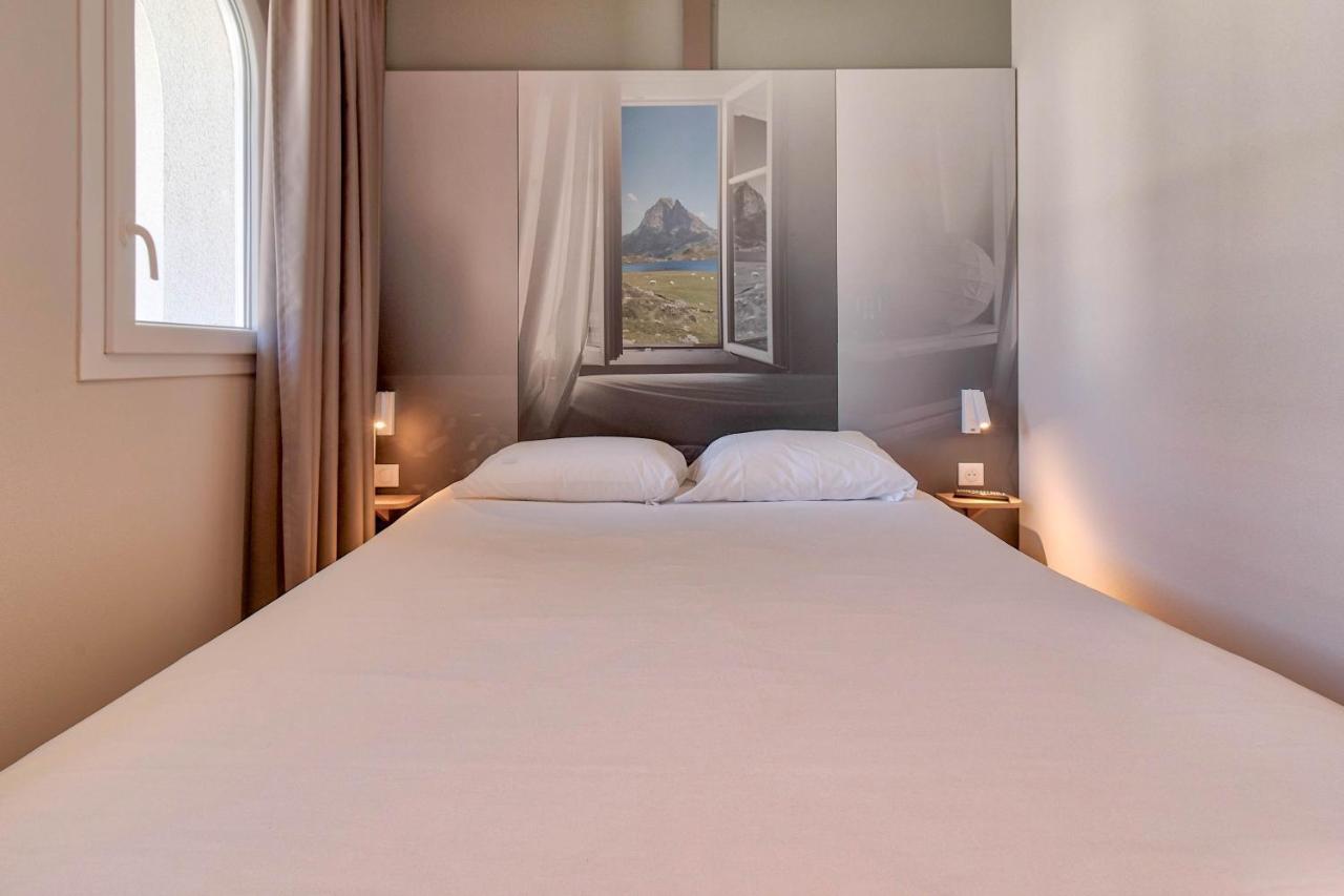 Arena Hotel