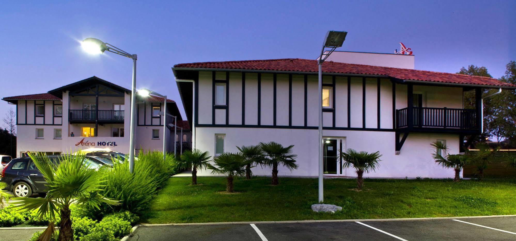 Jean De Luz Hotel 2*